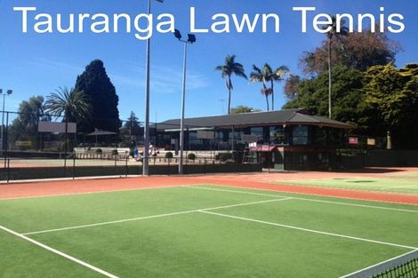 Photo of property in 12/72e Devonport Road, Tauranga, 3110
