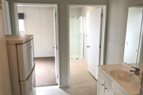 Photo of property in 17 Reading Street, Upper Riccarton, Christchurch, 8041