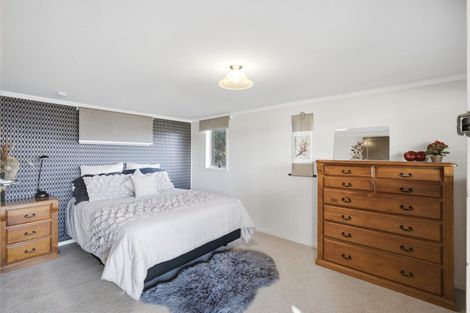 Photo of property in 1 Ranui Place, Feilding, 4702