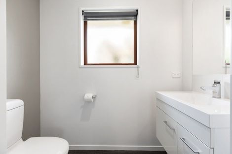 Photo of property in 17b Manor Drive, Rolleston, 7614