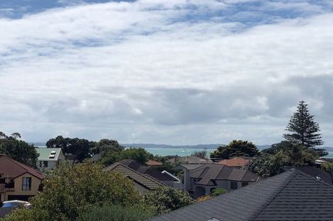 Photo of property in 30a Oakwood Grove, Eastern Beach, Auckland, 2012