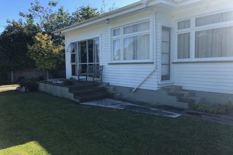 Photo of property in 6 Erskine Street, Tuatapere, 9620