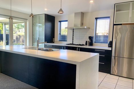 Photo of property in 11a Tainui Street, Somerfield, Christchurch, 8024