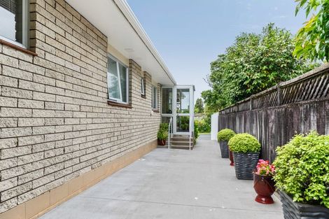 Photo of property in 1 Ngahere Street, Inglewood, 4330