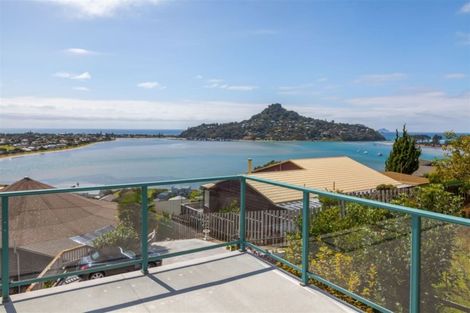 Photo of property in 8 Pine Grove, Tairua, 3508