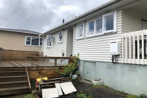 Photo of property in 23 Lauderdale Road, Birkdale, Auckland, 0626