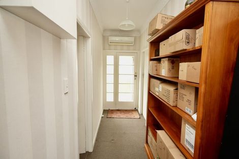 Photo of property in 16 Rata Street, Roslyn, Palmerston North, 4414