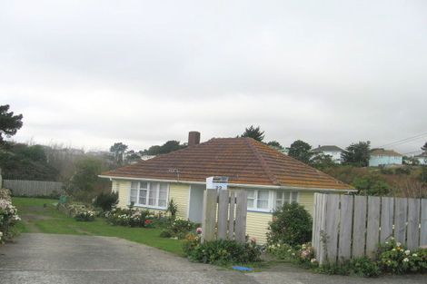 Photo of property in 22 Chew Place, Ranui, Porirua, 5024