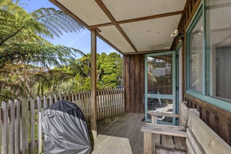 Photo of property in 39 Carlton Terrace, Westown, New Plymouth, 4310