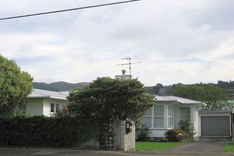 Photo of property in 989 High Street, Avalon, Lower Hutt, 5011