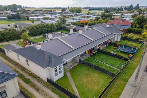 Photo of property in 92-98 High Street, Waimate, 7924