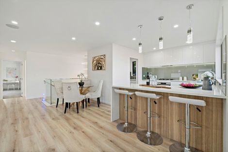 Photo of property in 11 Tawapou Close, Massey, Auckland, 0614