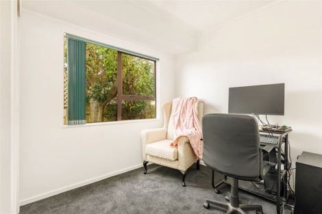 Photo of property in 1/25 Clearview Heights, Ranui, Auckland, 0612