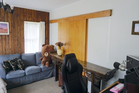 Photo of property in 29 Hutchinsons Road, Bucklands Beach, Auckland, 2014