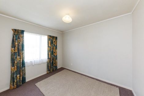 Photo of property in 36 Kowhai Street, Tokomaru, Palmerston North, 4474