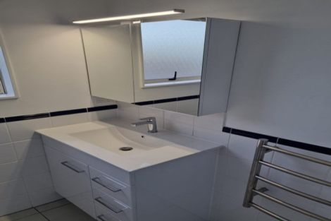 Photo of property in 37 Innisowen Place, Flat Bush, Auckland, 2019