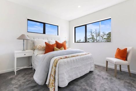 Photo of property in 172a Aviemore Drive, Highland Park, Auckland, 2010