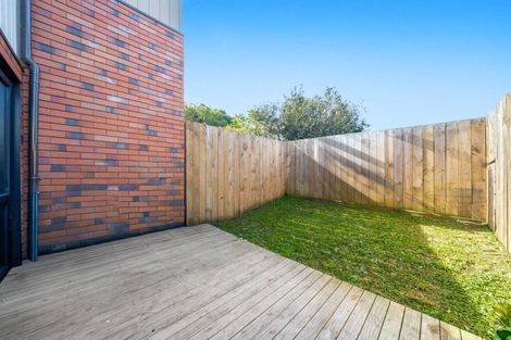 Photo of property in 4 Te Puketoka Lane, Mangere, Auckland, 2022