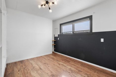 Photo of property in 319 High Street South, Carterton, 5713