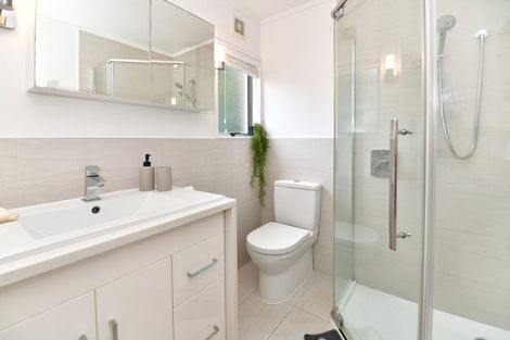 Photo of property in 3/420a Hibiscus Coast Highway, Orewa, 0931