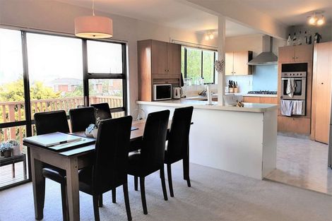 Photo of property in 13 Mcbreen Avenue, Northcote, Auckland, 0627