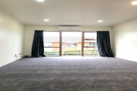 Photo of property in 1/13 Heron Place, Pakuranga Heights, Auckland, 2010