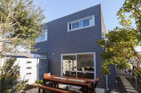 Photo of property in 75 Mandeville Street, Riccarton, Christchurch, 8011