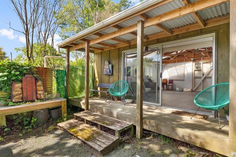 Photo of property in 1913 Paparoa Valley Road, Paparoa, 0571