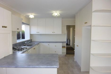 Photo of property in 60a Daniels Road, Redwood, Christchurch, 8051