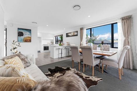 Photo of property in 1 James Elliot Way, Pokeno, 2402