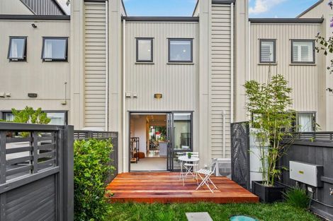 Photo of property in 31 De Havilland Road, Hobsonville, Auckland, 0618