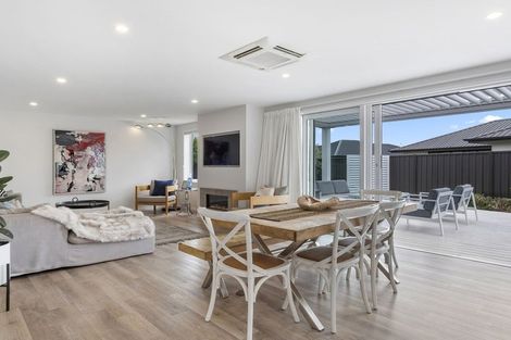 Photo of property in 14 Silver Springs Boulevard, Mosgiel, 9024