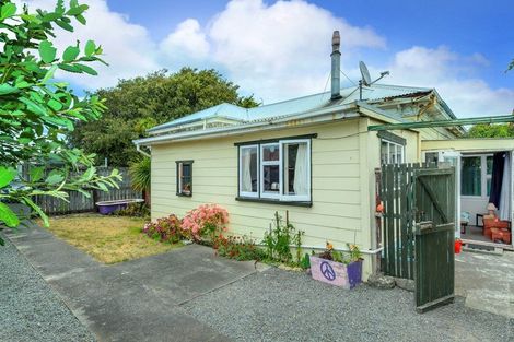 Photo of property in 2 Convoy Street, New Brighton, Christchurch, 8083