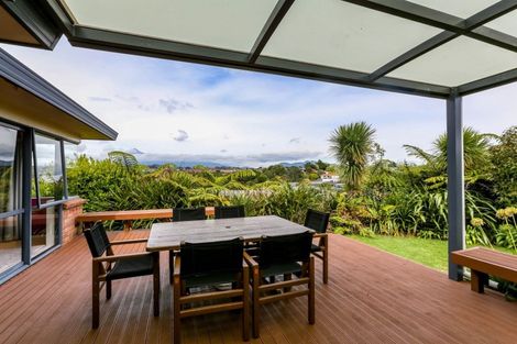 Photo of property in 10 Horizon Heights, Whalers Gate, New Plymouth, 4310