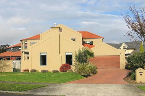 Photo of property in 8 Heritage Place, Terrace End, Palmerston North, 4410