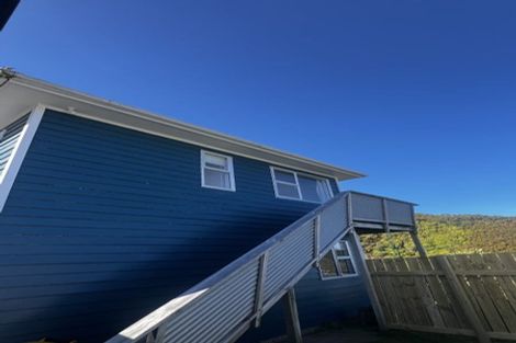 Photo of property in 74 Montreal Grove, Kingston, Wellington, 6021