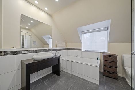 Photo of property in 56a Barton Road, Heretaunga, Upper Hutt, 5018