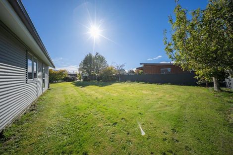 Photo of property in 25 Pop Andrew Drive, Te Anau, 9600