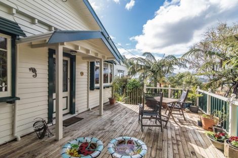 Photo of property in 64 Hatton Street, Karori, Wellington, 6012