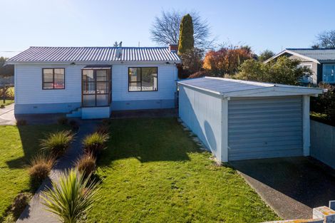 Photo of property in 58 Wilkin Street, Waimate, 7924