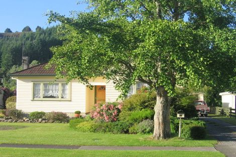 Photo of property in 10 Wackrow Street, Taumarunui, 3920