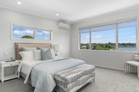 Photo of property in 192 Welcome Bay Road, Welcome Bay, Tauranga, 3112