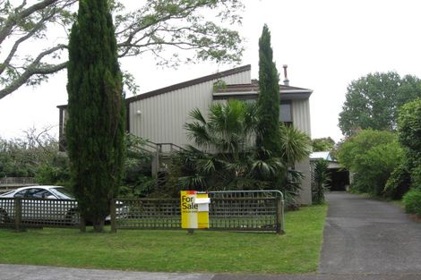 Photo of property in 4 Motuora Road, Manly, Whangaparaoa, 0930