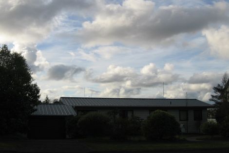 Photo of property in 106 Amanda Avenue, Dinsdale, Hamilton, 3204