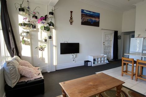 Photo of property in 156a Oriental Parade, Oriental Bay, Wellington, 6011