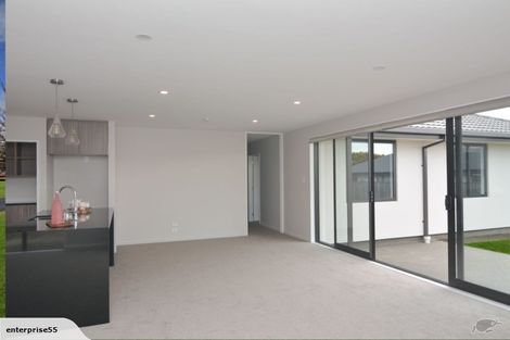 Photo of property in 29 Kingsbridge West, Burwood, Christchurch, 8083