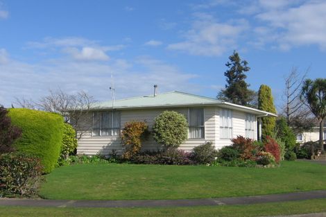 Photo of property in 5 Greenock Place, Awapuni, Palmerston North, 4412