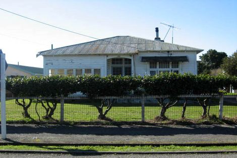 Photo of property in 12 Victoria Street, Carterton, 5713