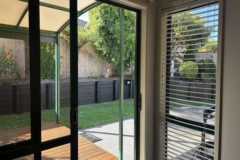 Photo of property in 3 Reinheimer Place, Flat Bush, Auckland, 2016