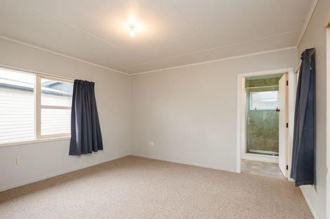 Photo of property in 5 Parkland Crescent, Terrace End, Palmerston North, 4410